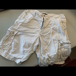 American Eagle Longer Length Cargo Shorts 40W
